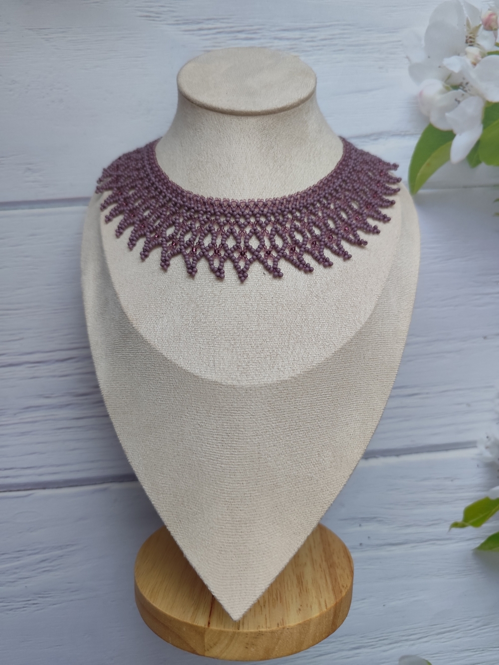 Lace-Style Purple Beaded Collar Necklace